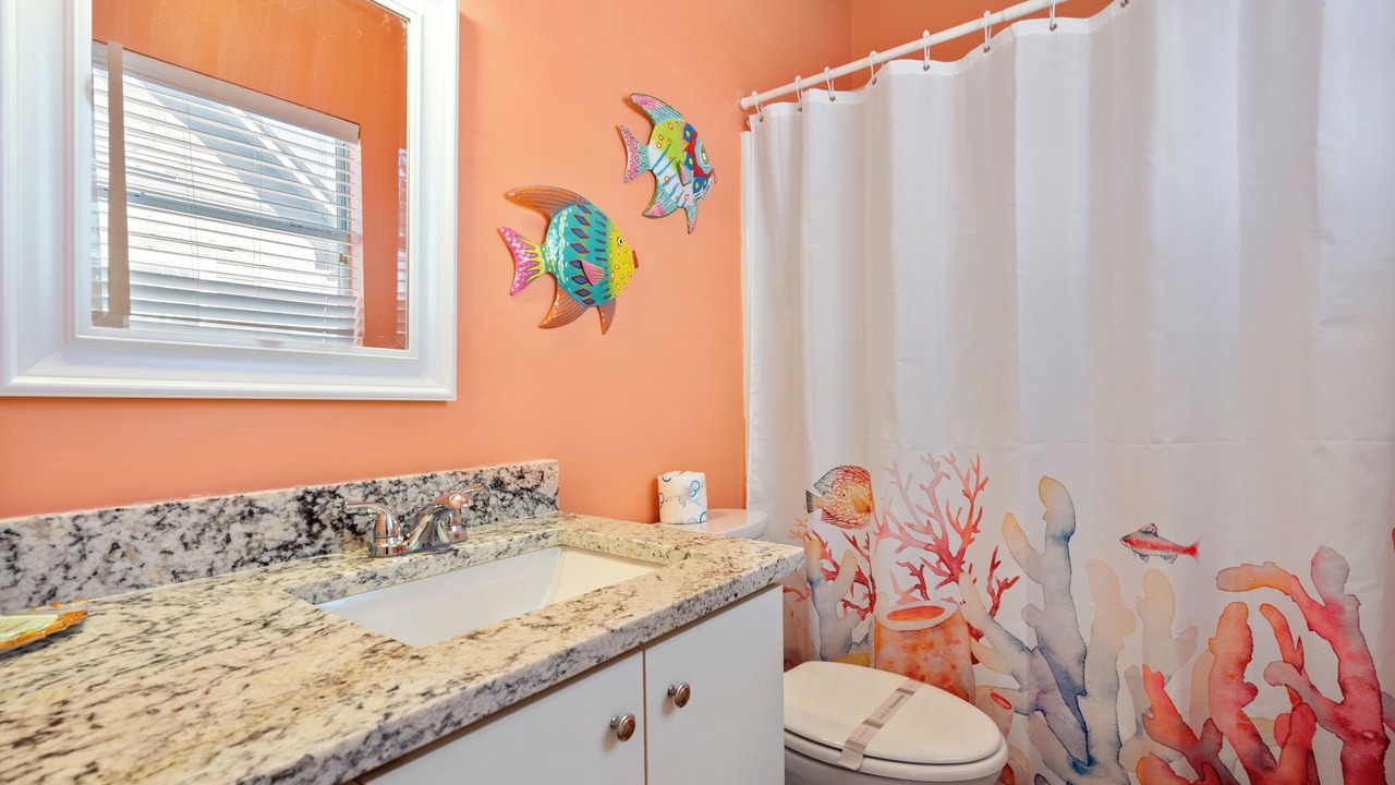 Photo of Bathroom in Dauphin Island