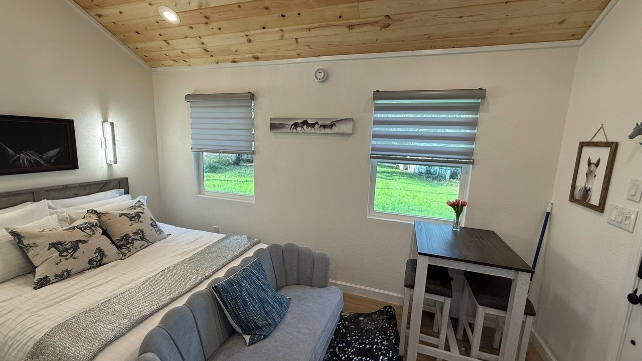 Photo of Bedroom in Eustis