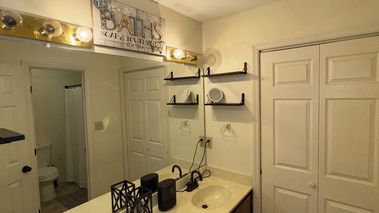 Photo of Bathroom in Grovetown