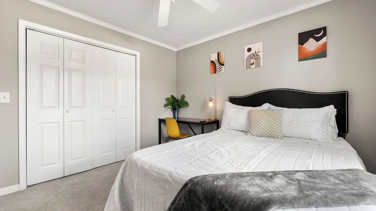 Photo of Bedroom in Ellenwood