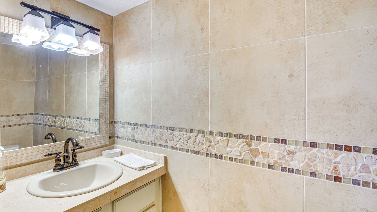 Photo of Bathroom in Welaka