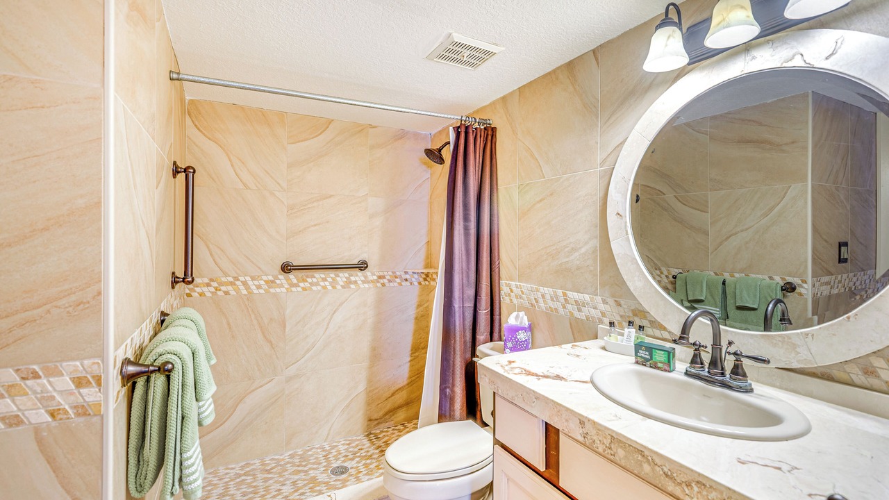 Photo of Bathroom in Welaka