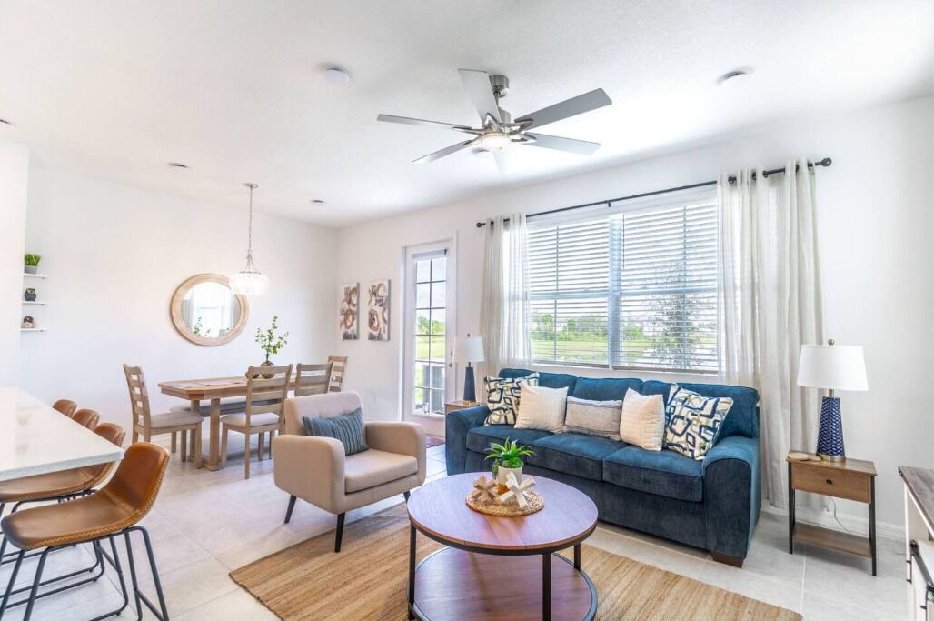 Photo of Livingroom in Davenport