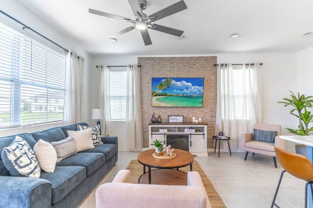 Photo of Livingroom in Davenport