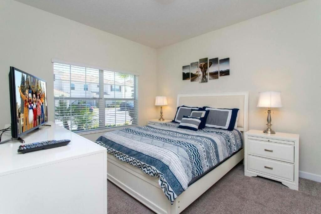 Photo of Bedroom in Davenport