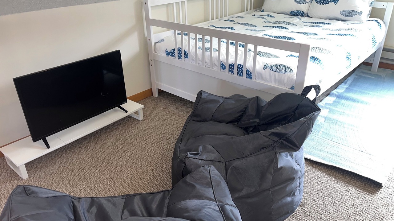 Photo of Bedroom in Canadian Lakes