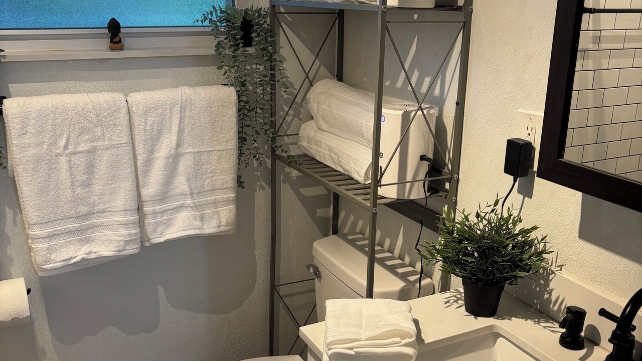 Photo of Bathroom in College Park