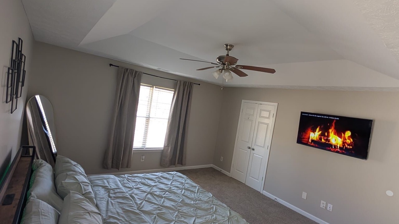 Photo of Bedroom in Conley