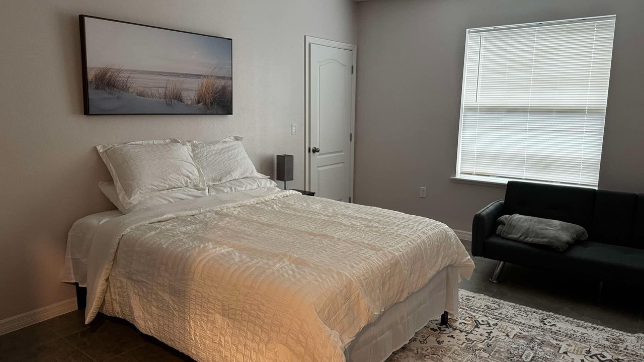 Photo of Bedroom in DeLand