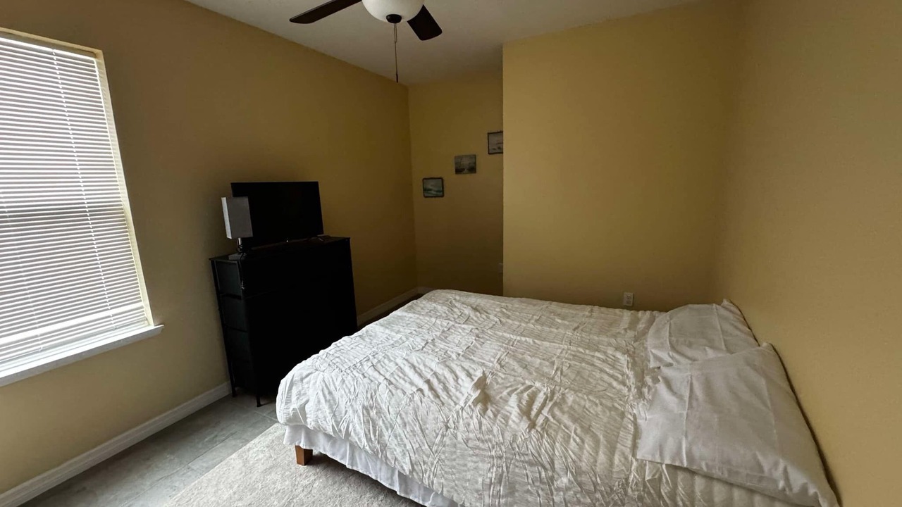Photo of Bedroom in DeLand
