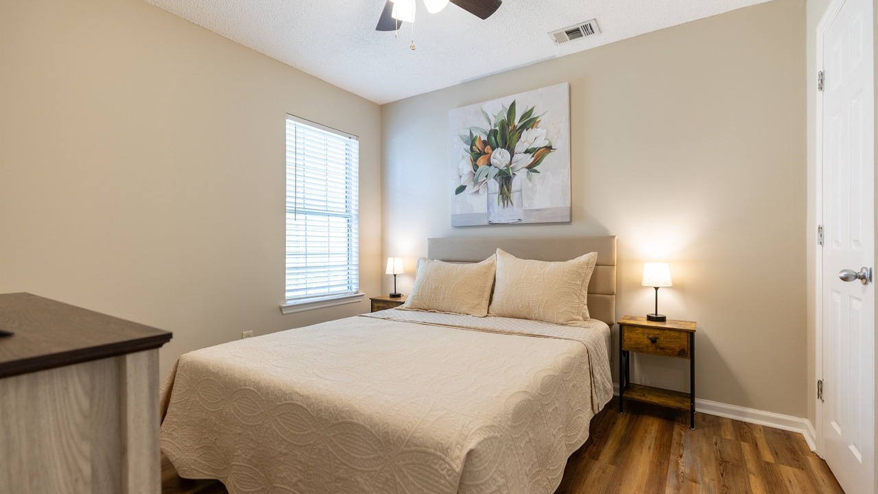 Photo of Bedroom in Valdosta
