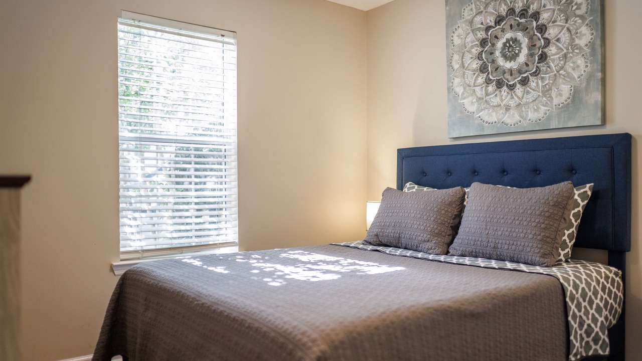 Photo of Bedroom in Valdosta