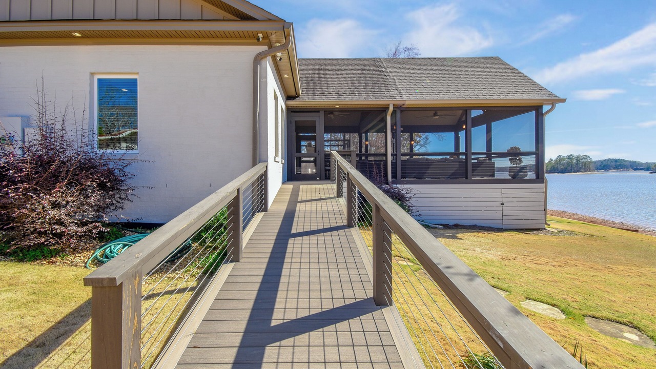 Photo of Patio Balcony in Jacksons' Gap