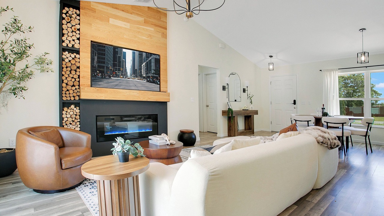 Photo of Livingroom in Candler