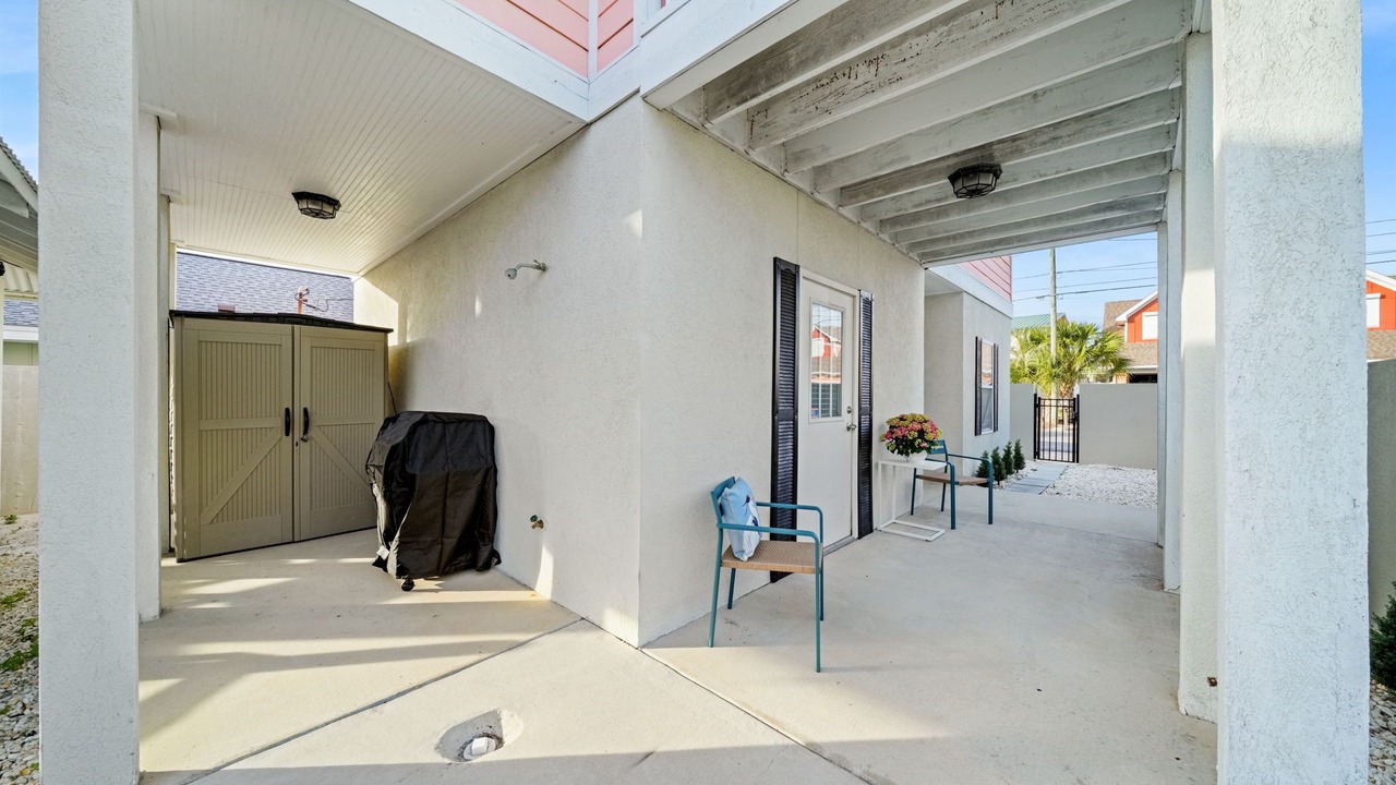 Photo of Patio Balcony in Bel Air