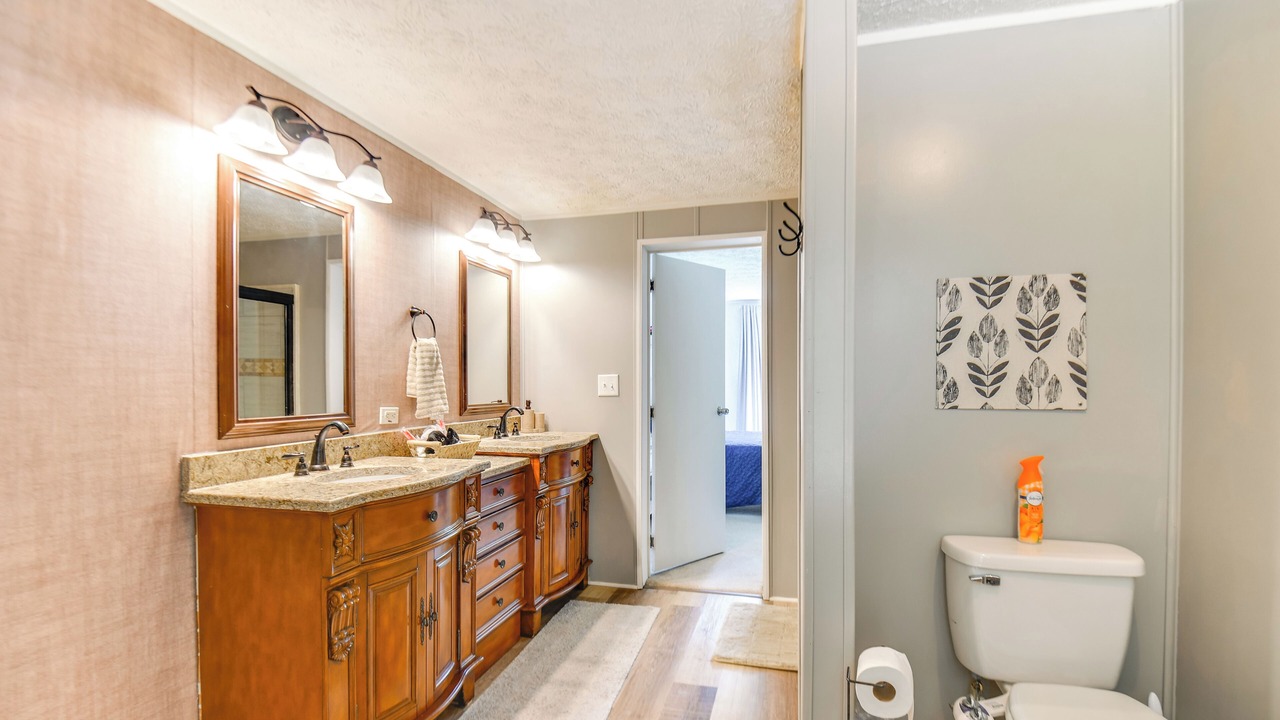 Photo of Bathroom in Milledgeville