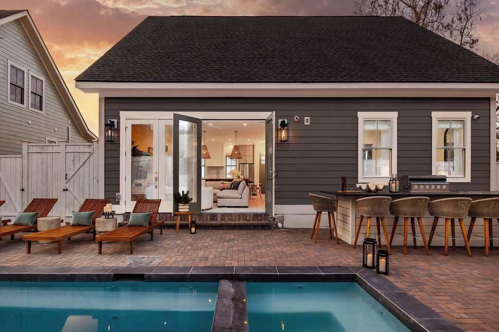 Photo of Outdoor in Thunderbolt