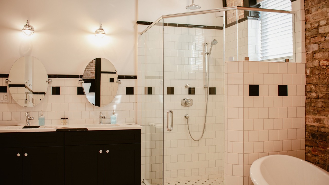 Photo of Bathroom in Historic Downtown Apalachicola