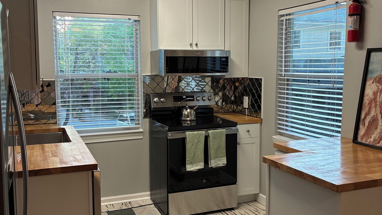 Photo of Kitchen in East Side
