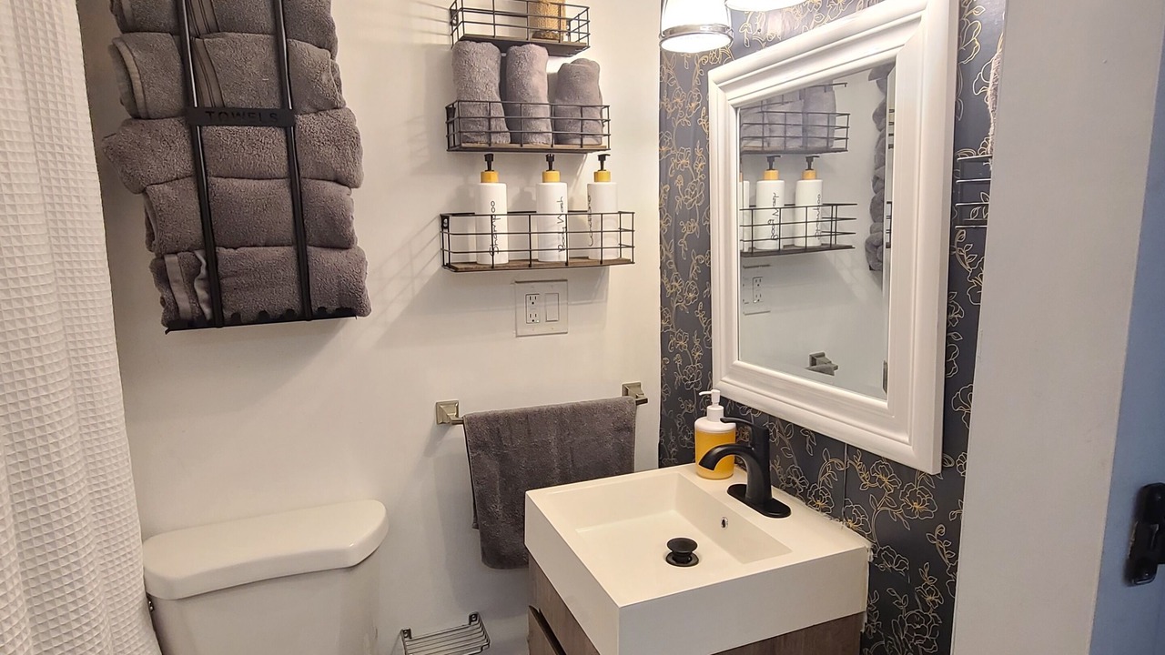 Photo of Bathroom in Casselberry