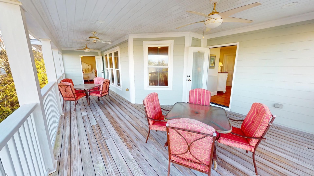 Photo of Patio Balcony in Tybee Island