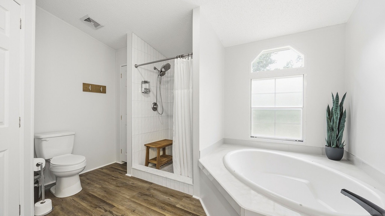 Photo of Bathroom in Milledgeville