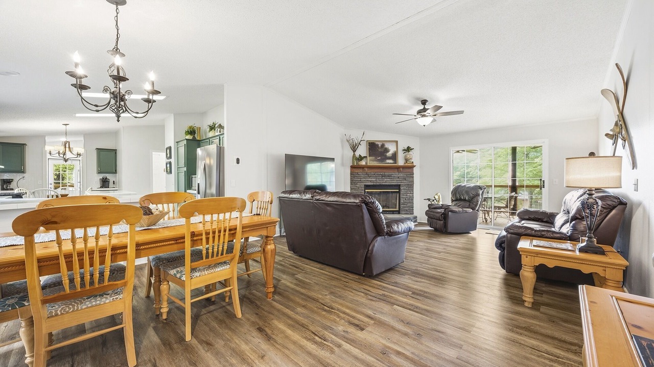 Photo of Livingroom in Milledgeville