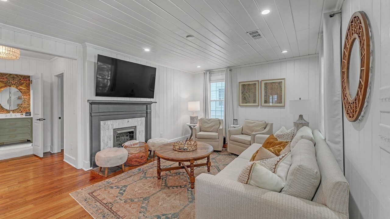 Photo of Bedroom in Covington
