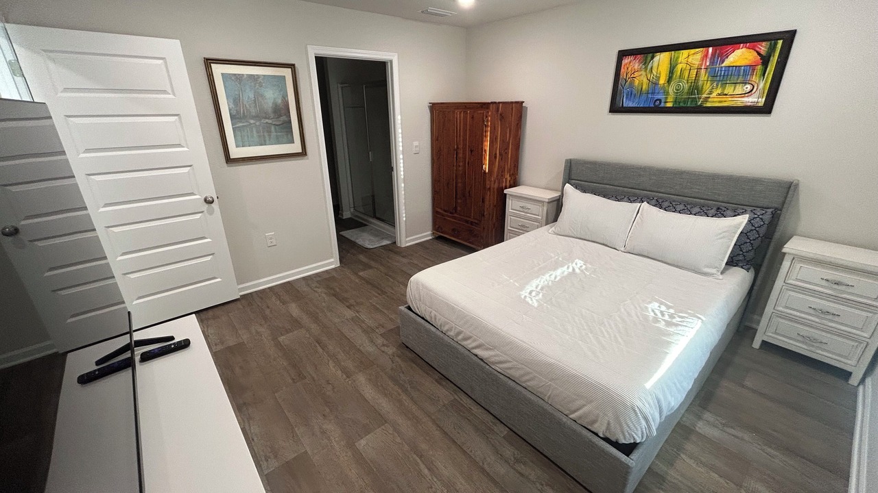 Photo of Bedroom in Foley