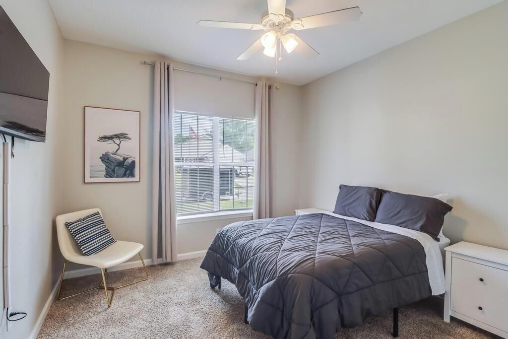 Photo of Bedroom in Gulfport