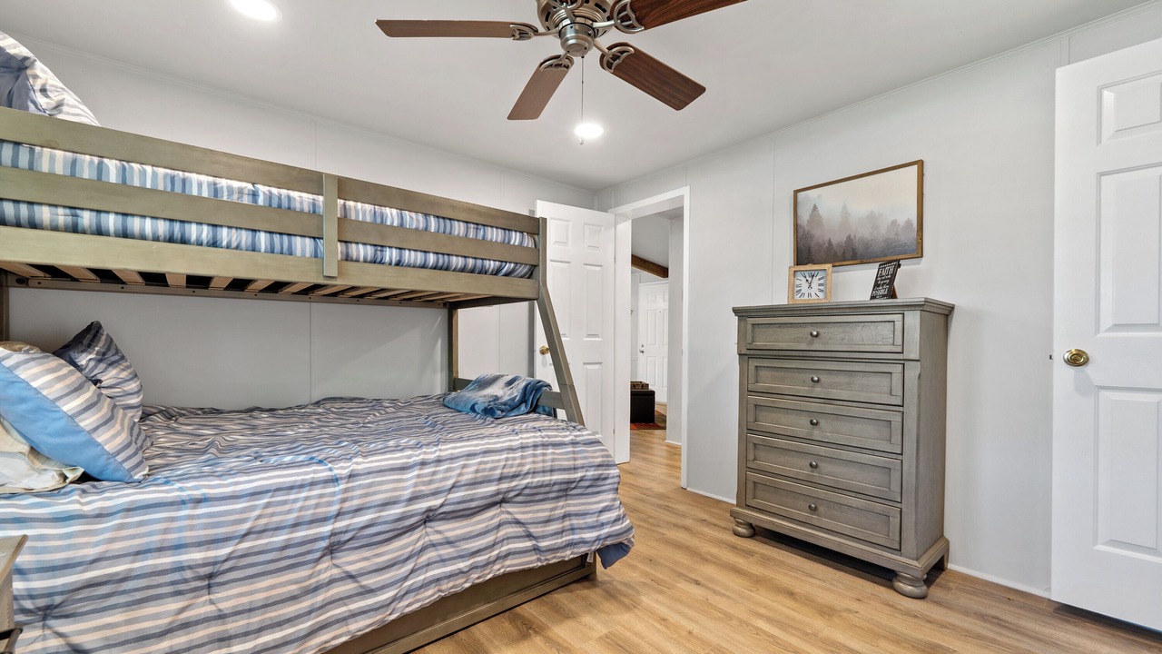 Photo of Bedroom in Eatonton