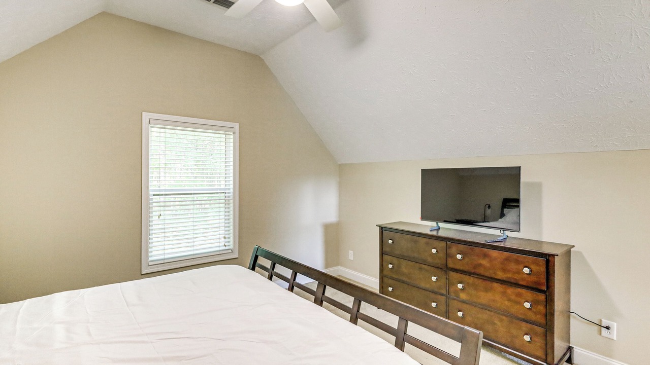 Photo of Bedroom in Eatonton