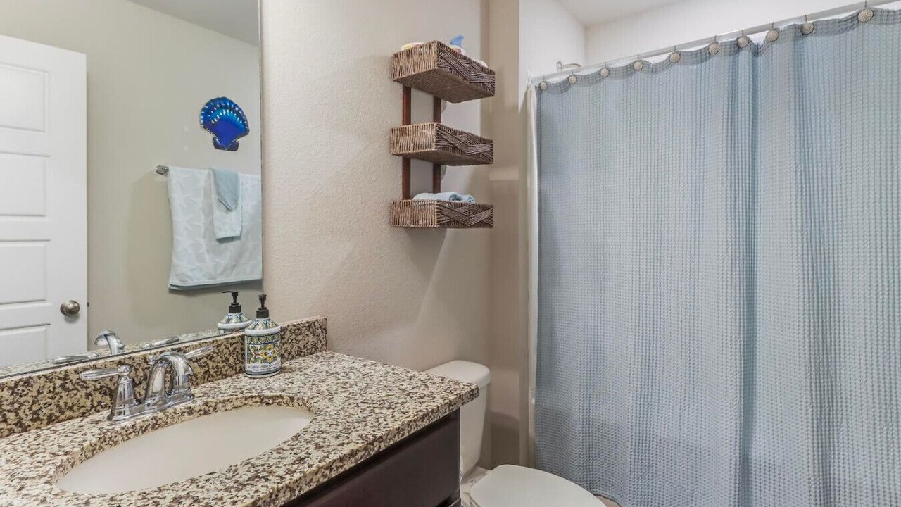 Photo of Bathroom in Long Beach