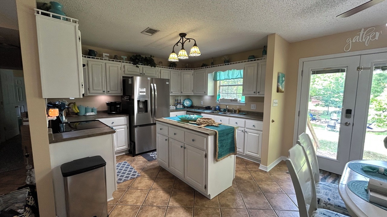 Photo of Kitchen in Gautier