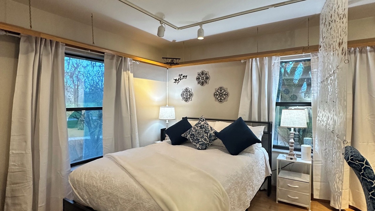 Photo of Bedroom in Melrose