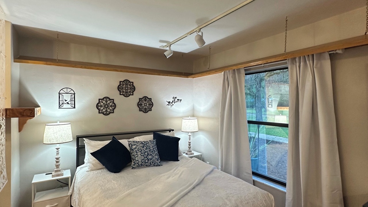 Photo of Bedroom in Melrose