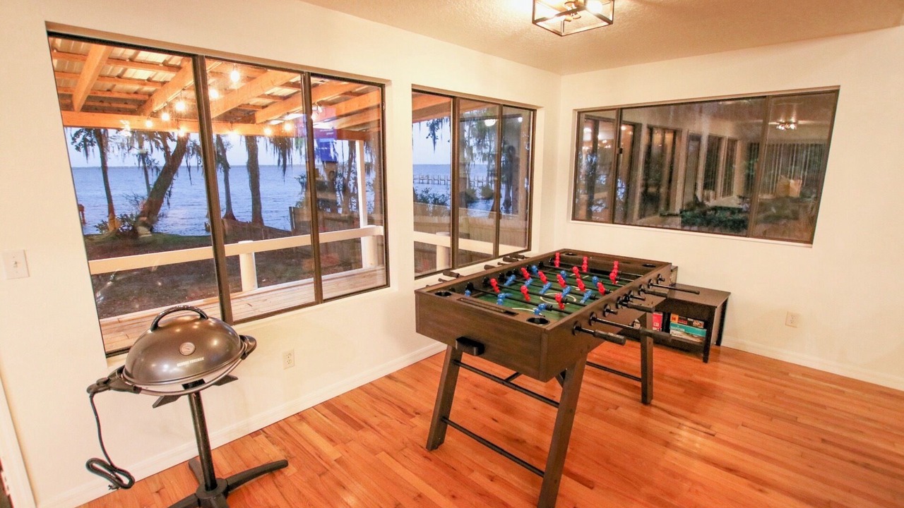 Photo of Bedroom in Crescent City