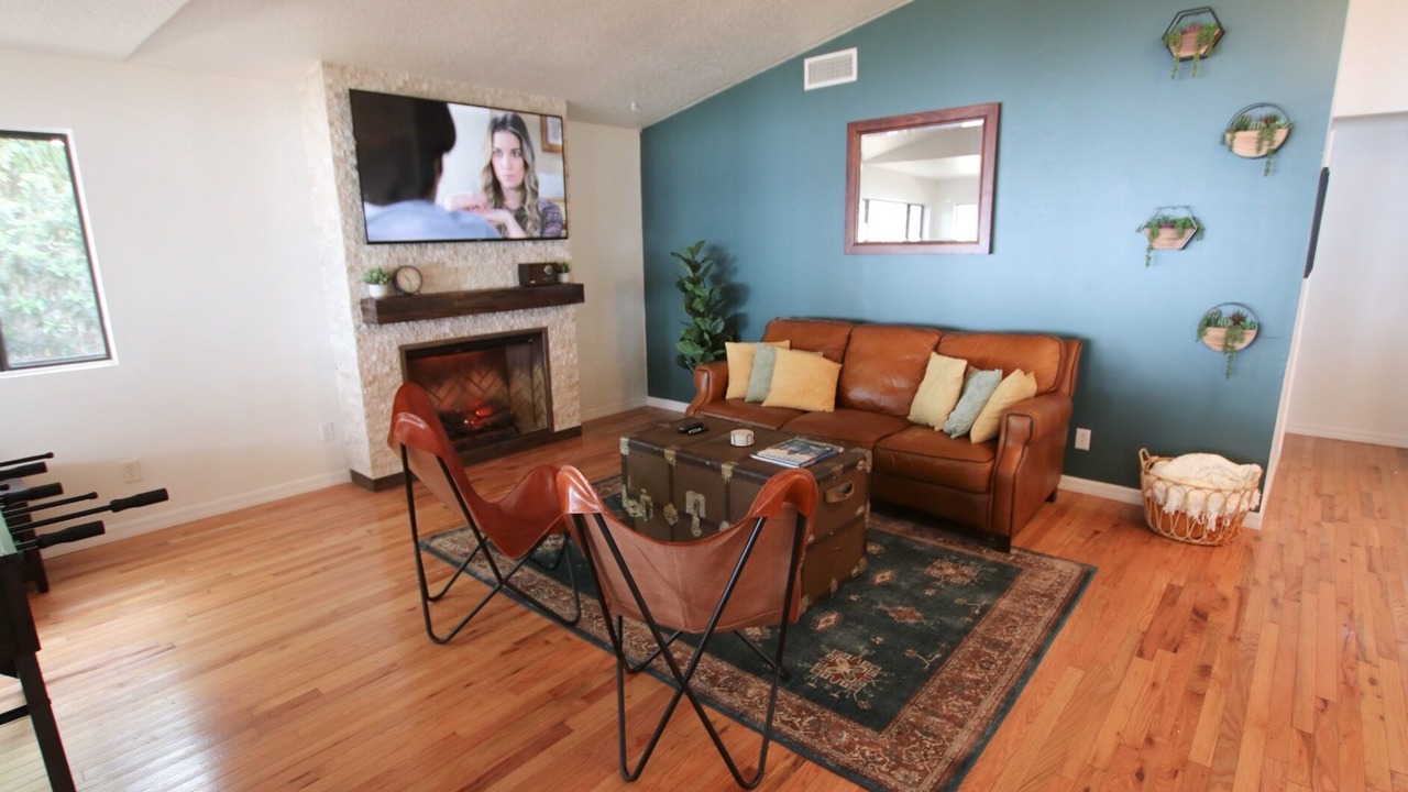 Photo of Livingroom in Crescent City