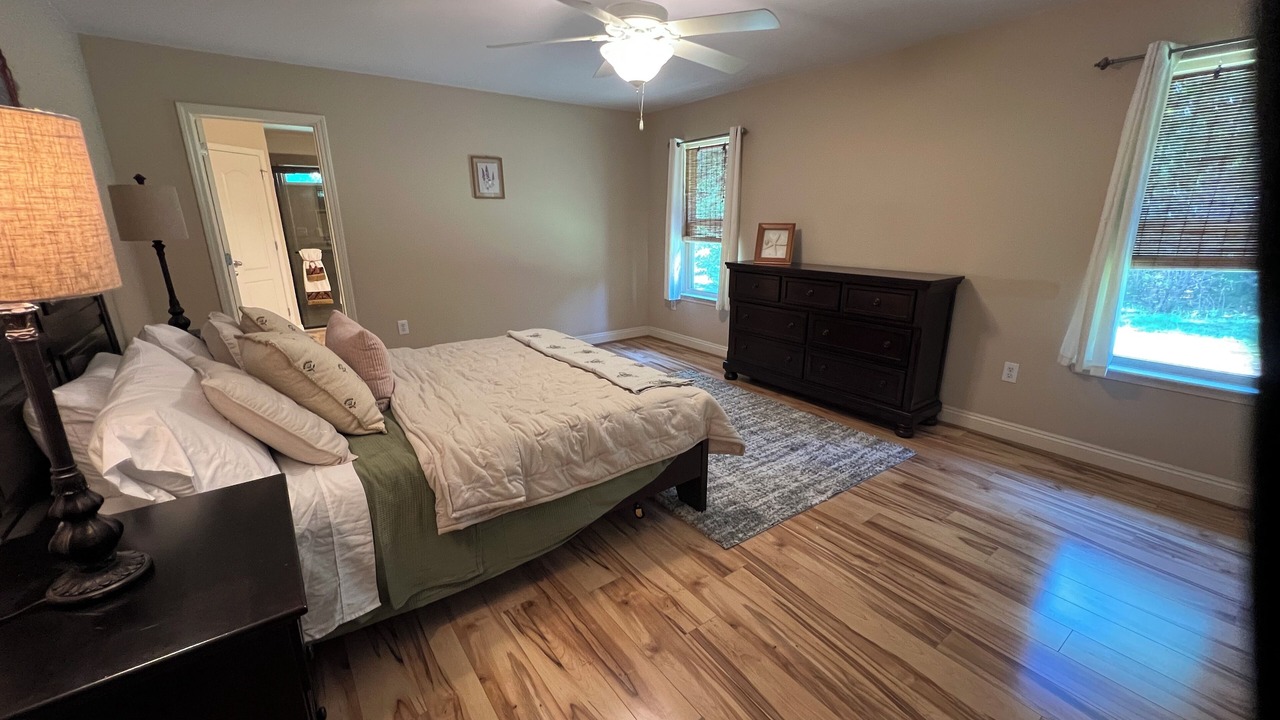 Photo of Bedroom in Ono Island