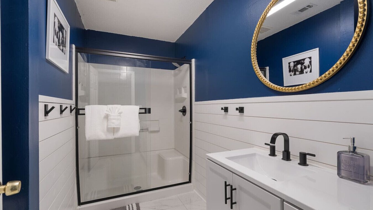Photo of Bathroom in Crestview