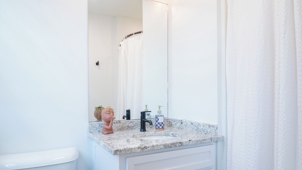 Photo of Bathroom in Valdosta