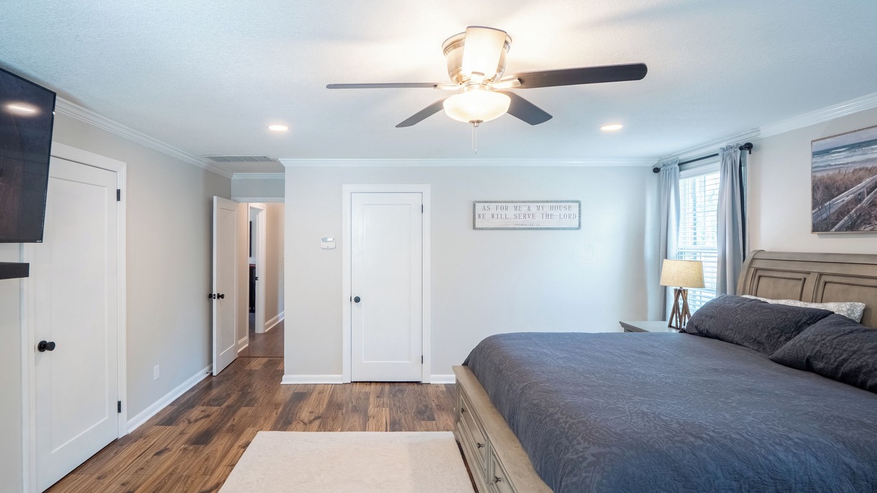 Photo of Bedroom in Valdosta