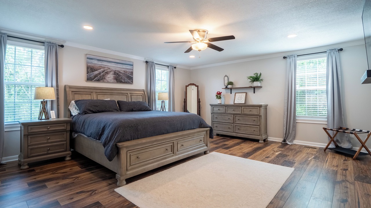 Photo of Bedroom in Valdosta