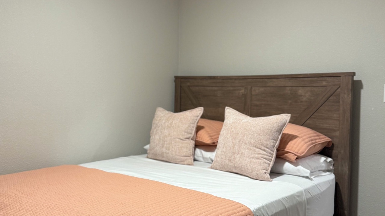 Photo of Bedroom in Gulfport