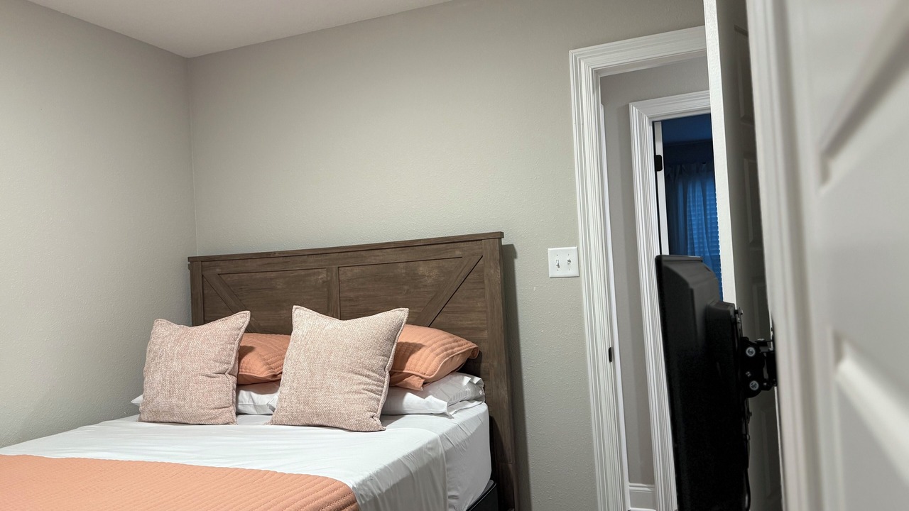 Photo of Bedroom in Gulfport