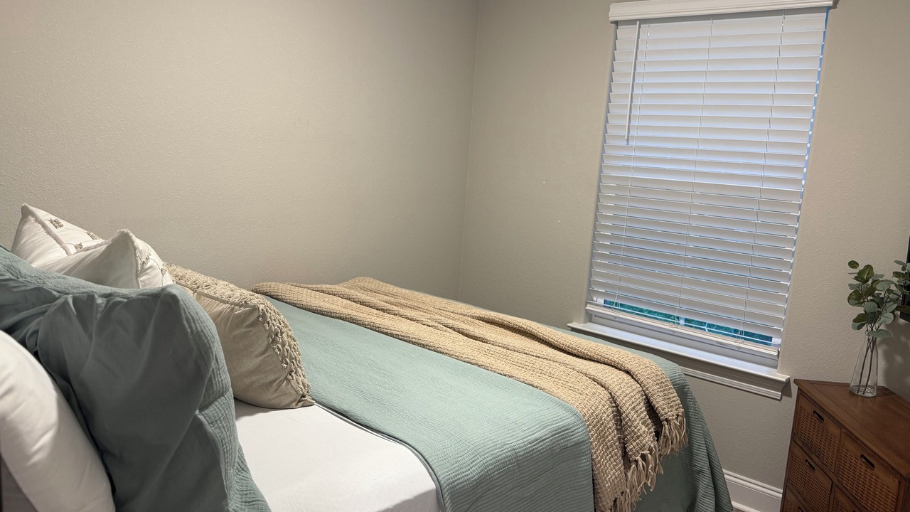 Photo of Bedroom in Gulfport