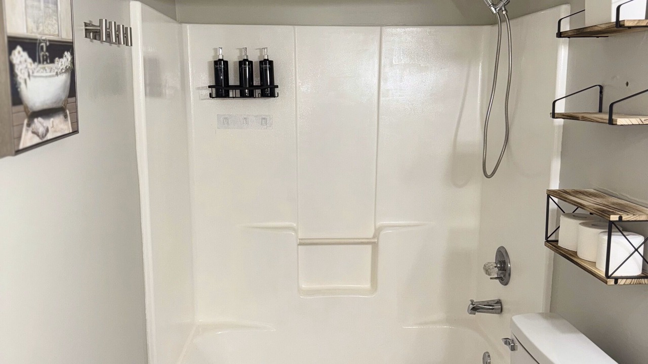 Photo of Bathroom in Daleville