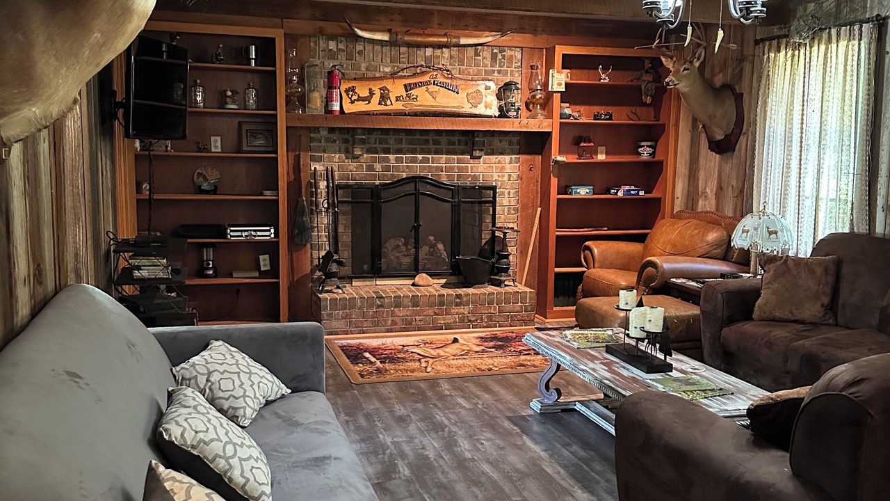 Photo of Livingroom in Autaugaville