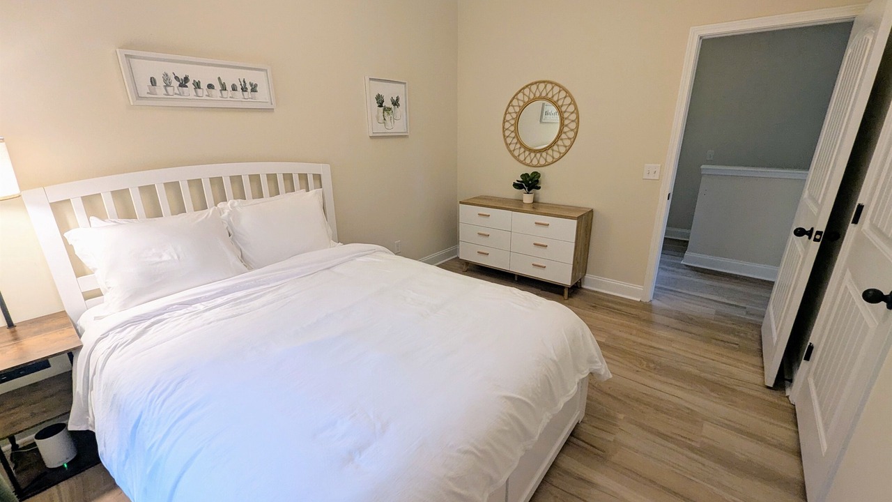 Photo of Bedroom in Thomas Square