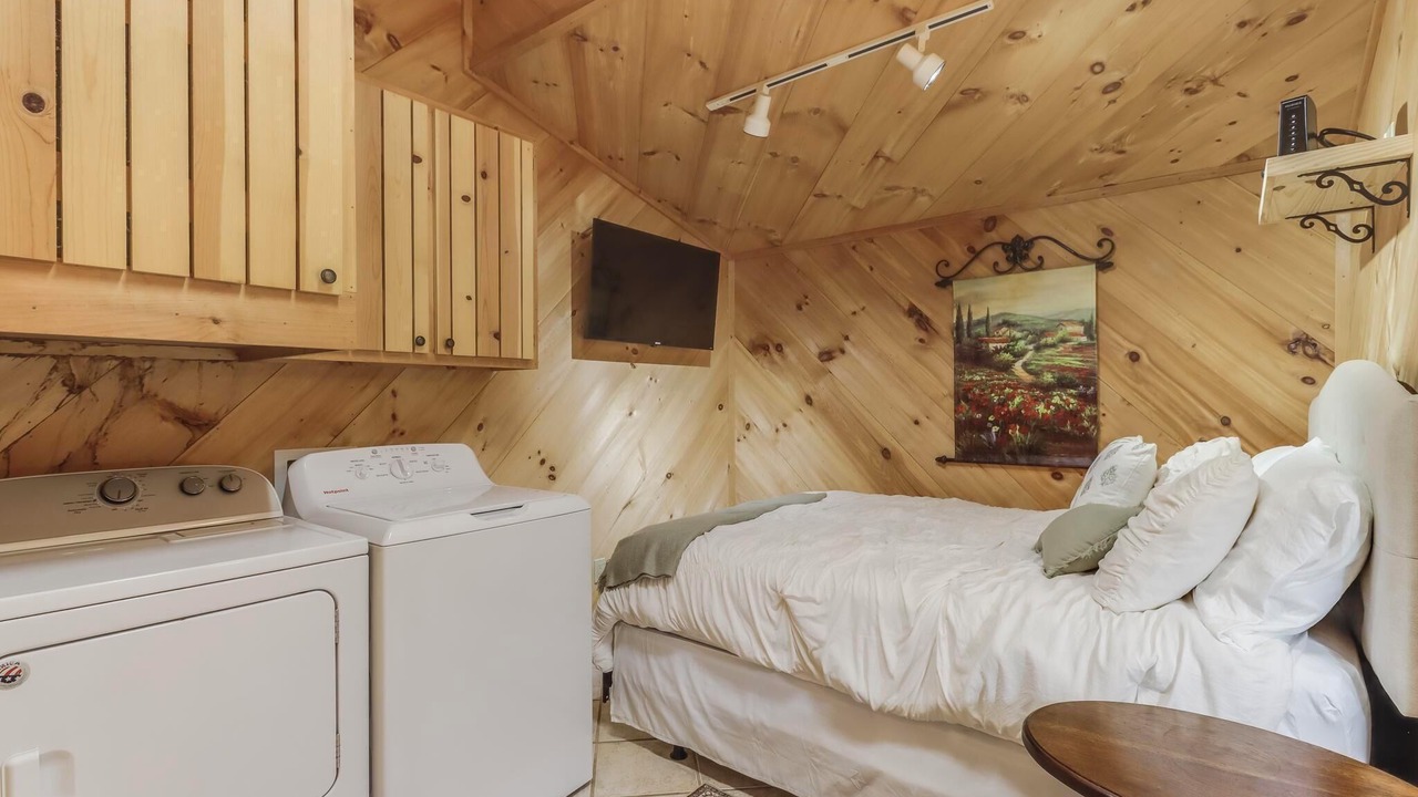 Photo of Bedroom in Perkinston